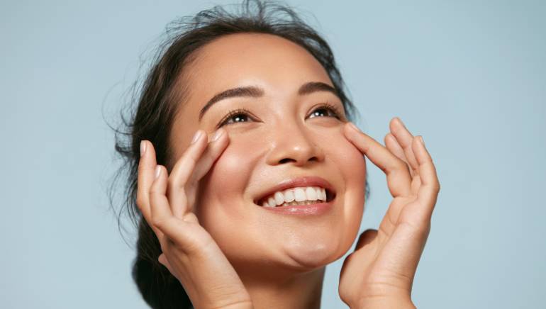 How to Boost Collagen Production with Your Skincare Routine - Glopetra