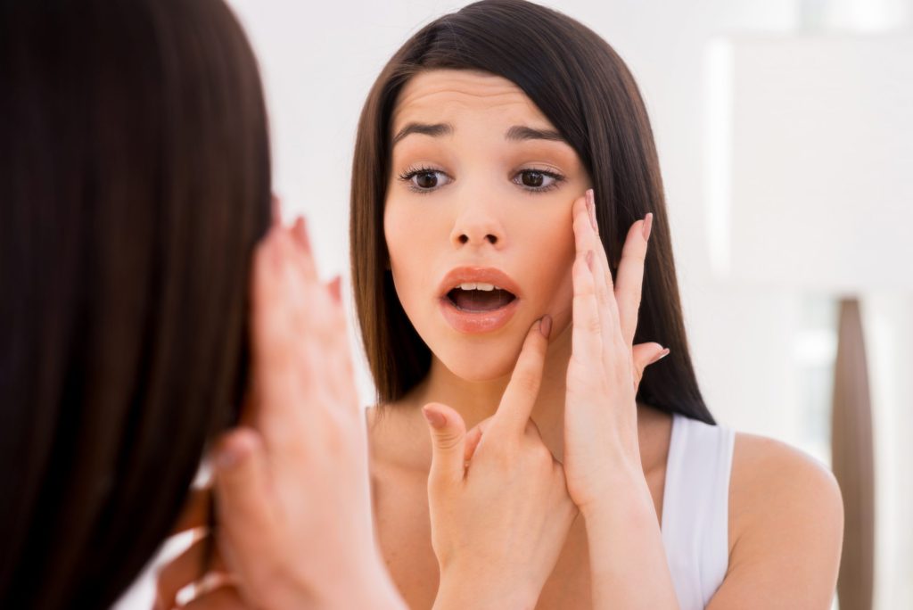 Top 10 Skincare Mistakes You Should Avoid: Tips from Dermatologists - Glopetra