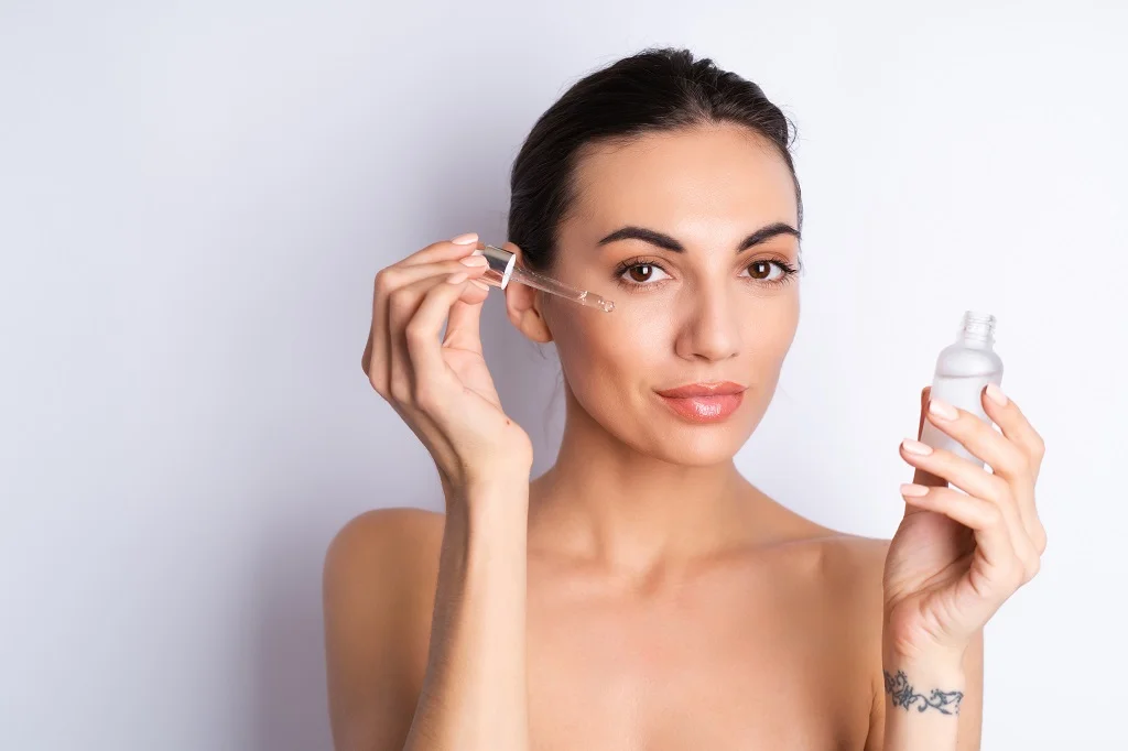 Hyaluronic Acid Serum Benefits & uses for Skin