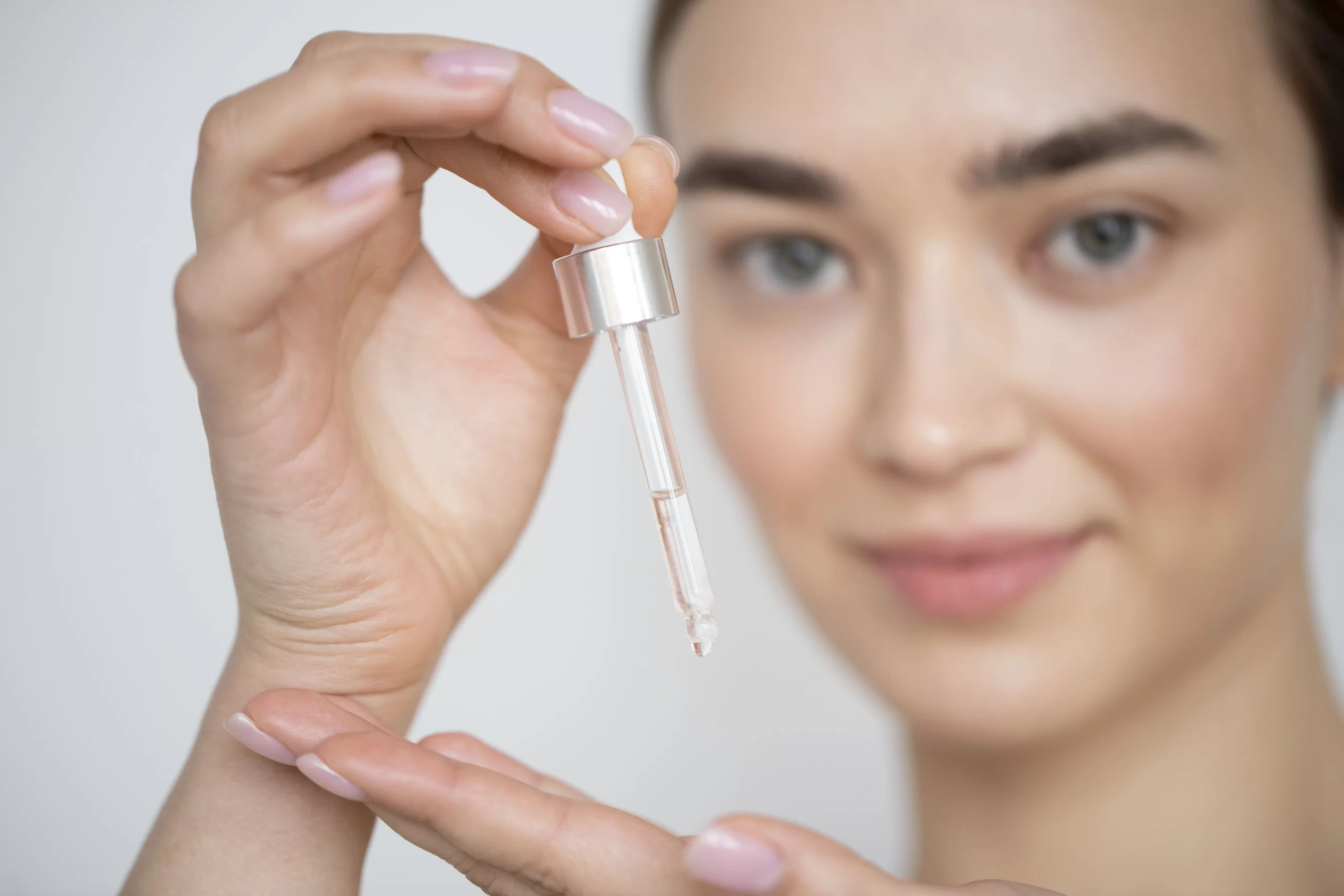 Retinol Serum Benefits on Skin