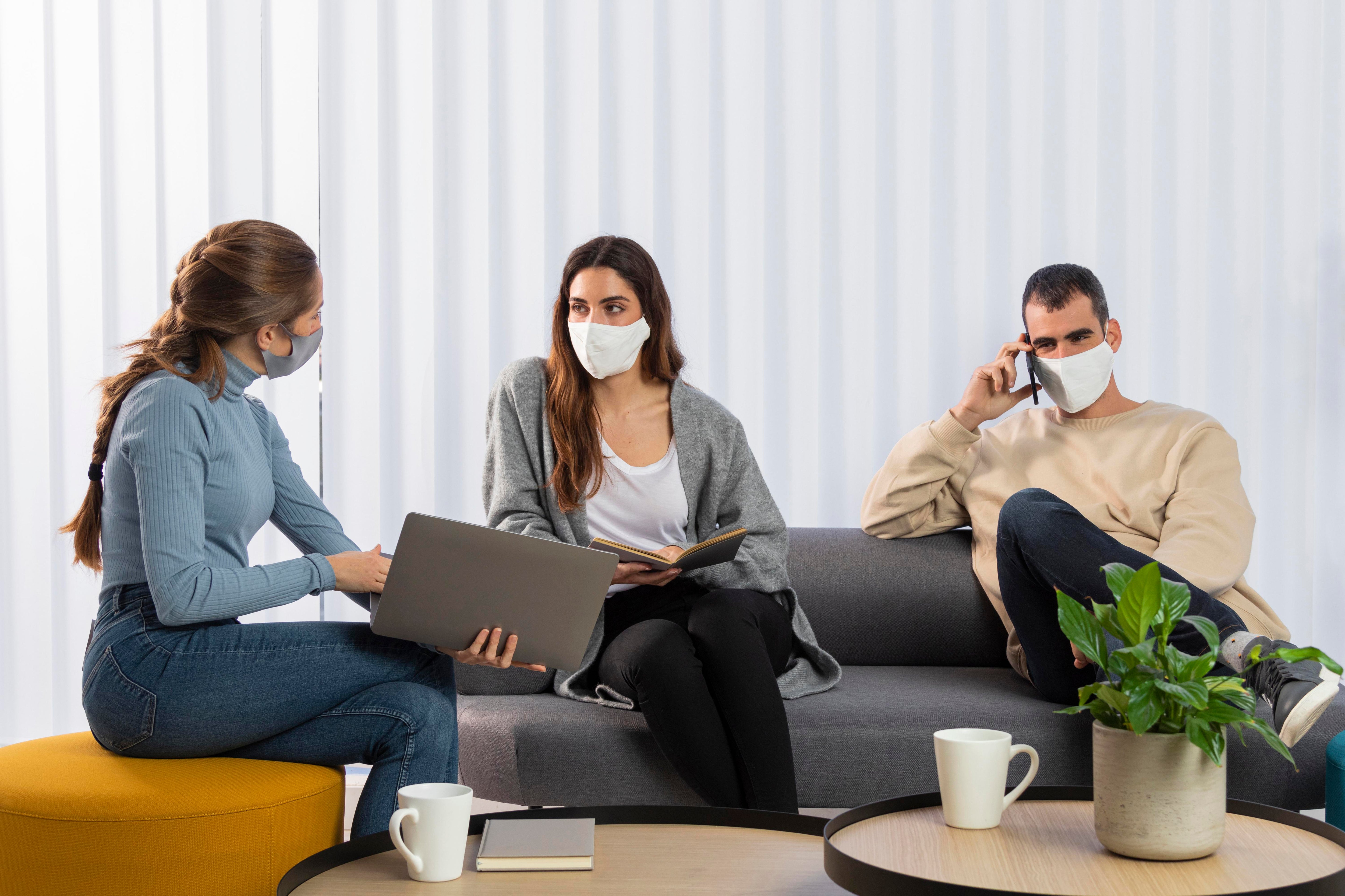 Office-Goers Skincare: Protecting Your Skin From Ac, Screens, And Pollution